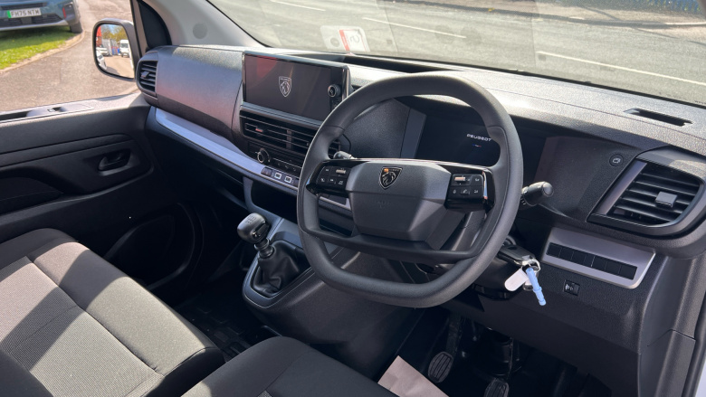 Peugeot Expert L2 Diesel 1.5 BlueHDi 120 Professional Van